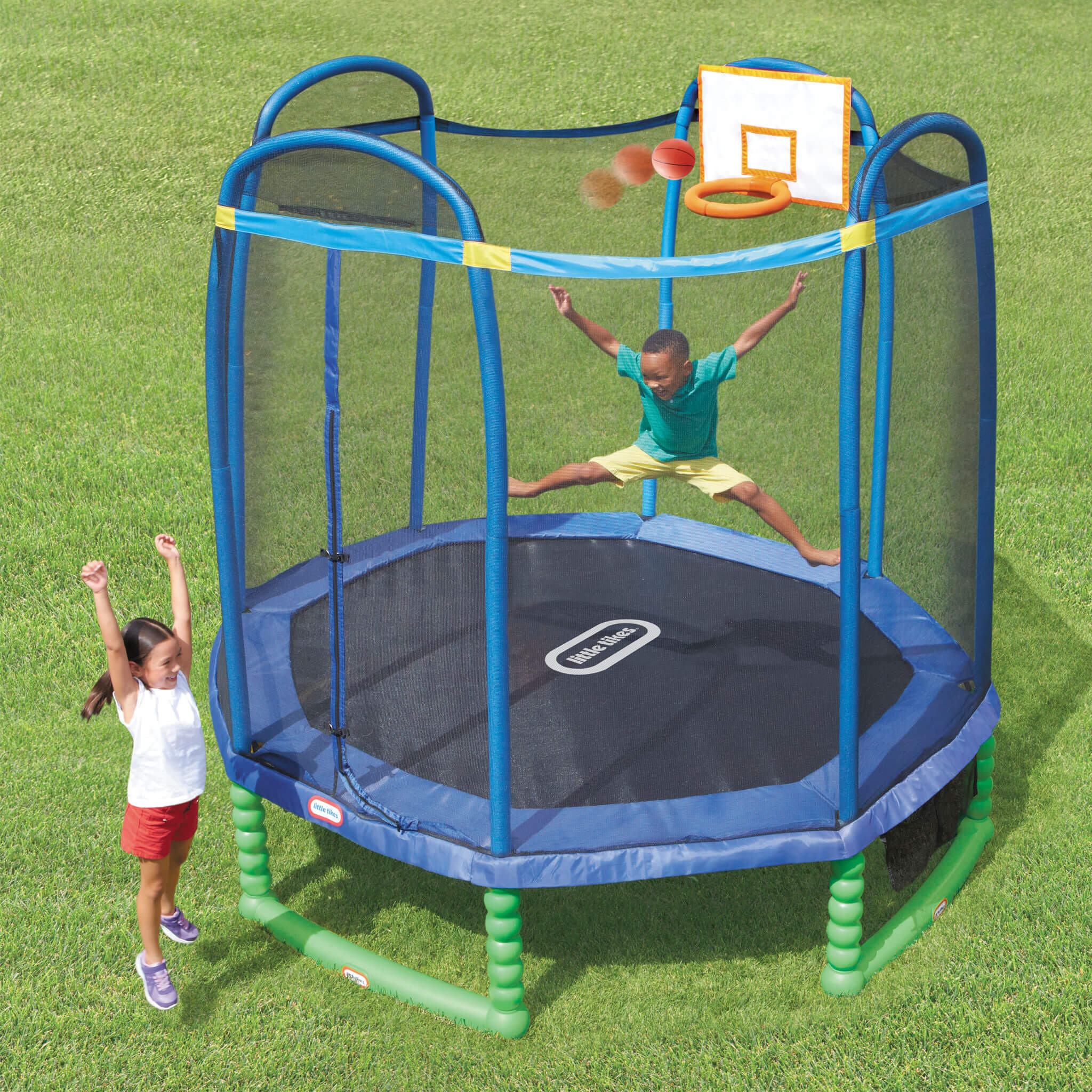 Little Tikes 10ft. Sports Trampoline™ - Image 2