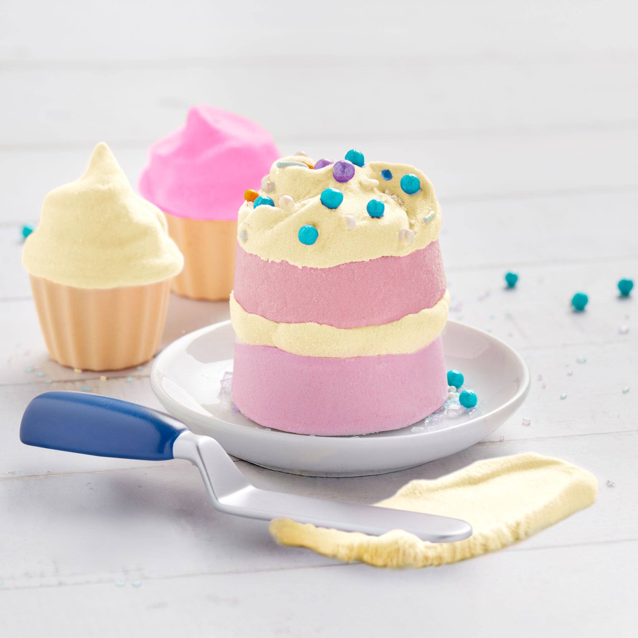 Creative Chefs™ Frosting 2 Pack - Image 2