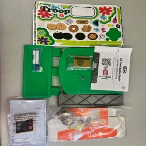 HARDWARE PACK Supports. Sign. Decals. IM. Screws. Table sides.Decals. Cookie box.Cookie.Markes